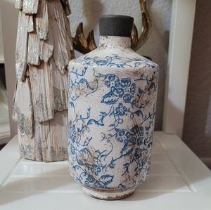 HD DESIGNS DECORATIVE VASE tuscan villa